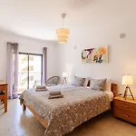 George's Quinta Palmeiras, A 2 Bedroom In Luxury Complex, Walking Distance To Town * Lagos