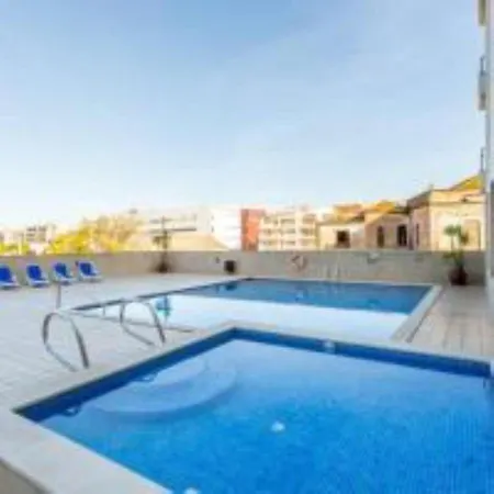 Διαμέρισμα George's Quinta Palmeiras, A 2 Bedroom In Luxury Complex, Walking Distance To Town Λάγος