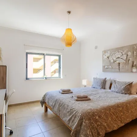 George's Quinta Palmeiras, A 2 Bedroom In Luxury Complex, Walking Distance To Town Διαμέρισμα Λάγος